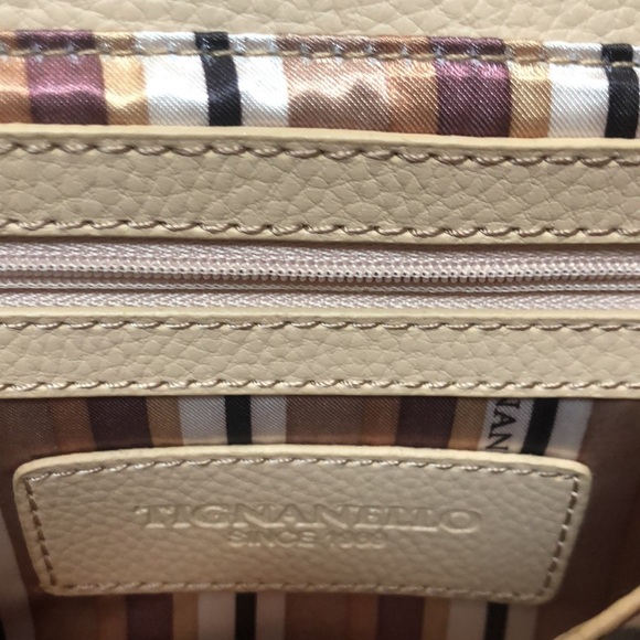 Tignanello NWOT Leather Crossbody Bag - Picture 7 of 12